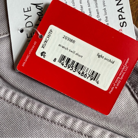 Spanx 5” Stretch Twill Short in Light Orchid - Picture 3 of 7